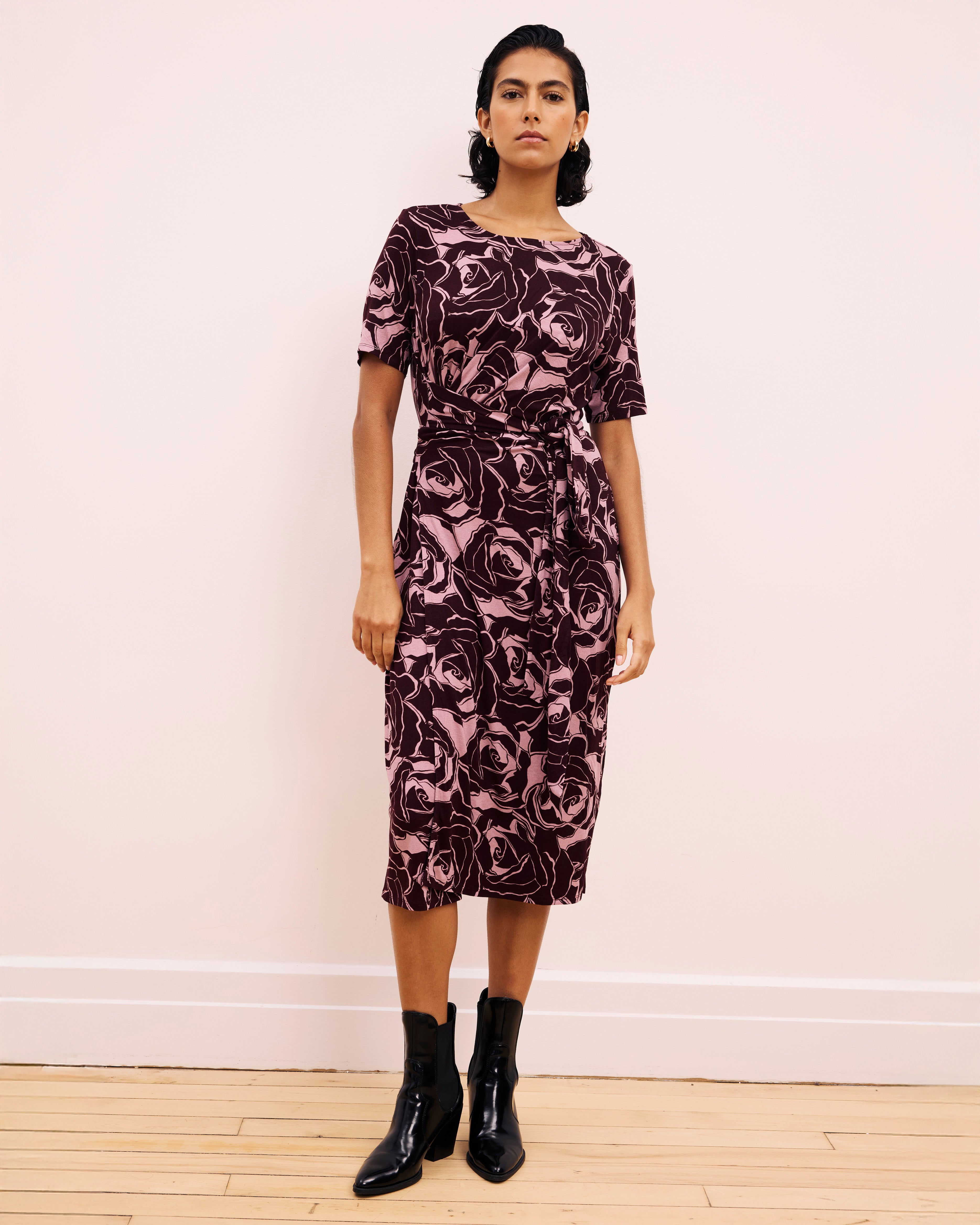 Delilah Liquid Jersey Dress - Rose Print in Black Cherry