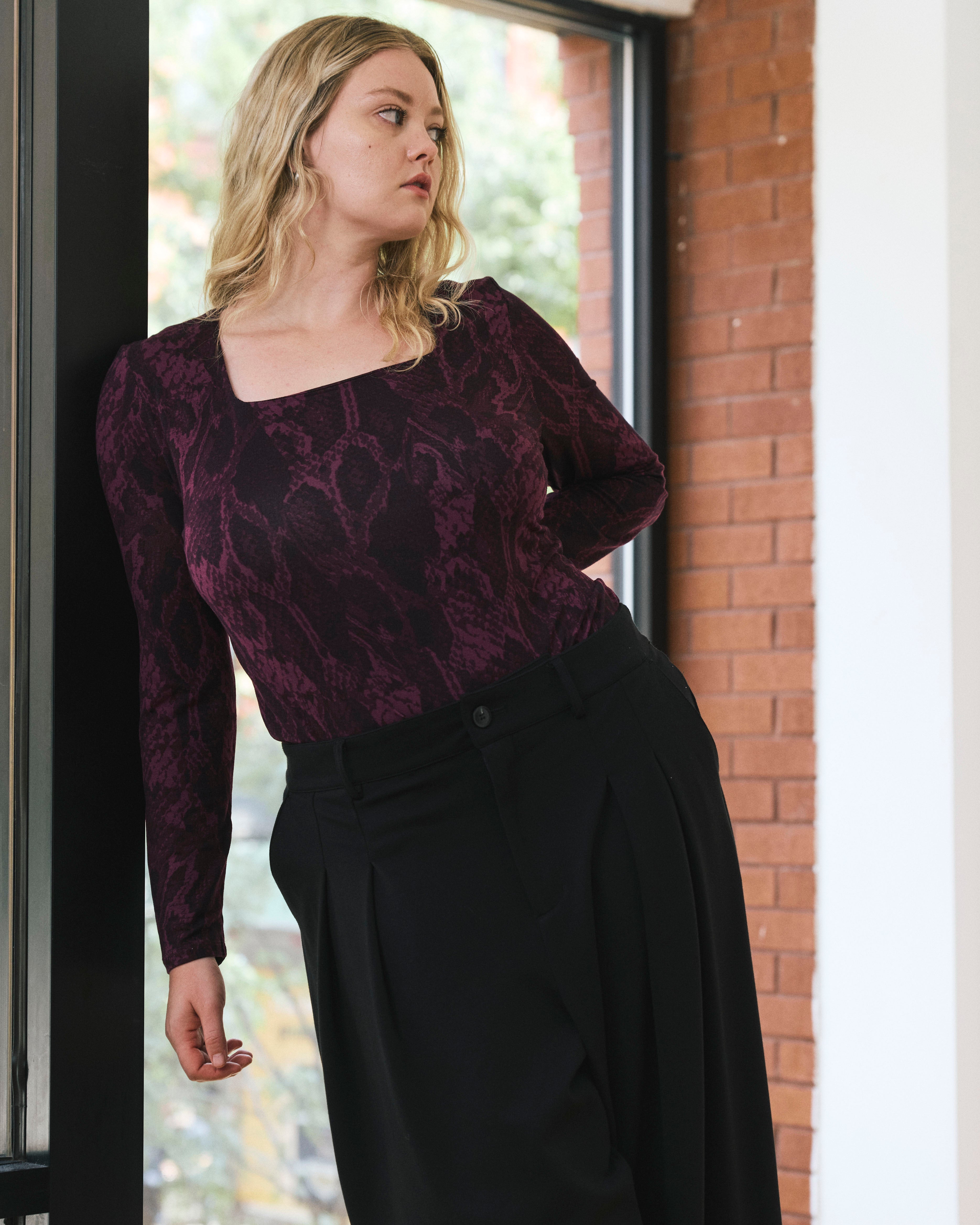 Agatha Liquid Jersey Top - Gamay Serpent Print
