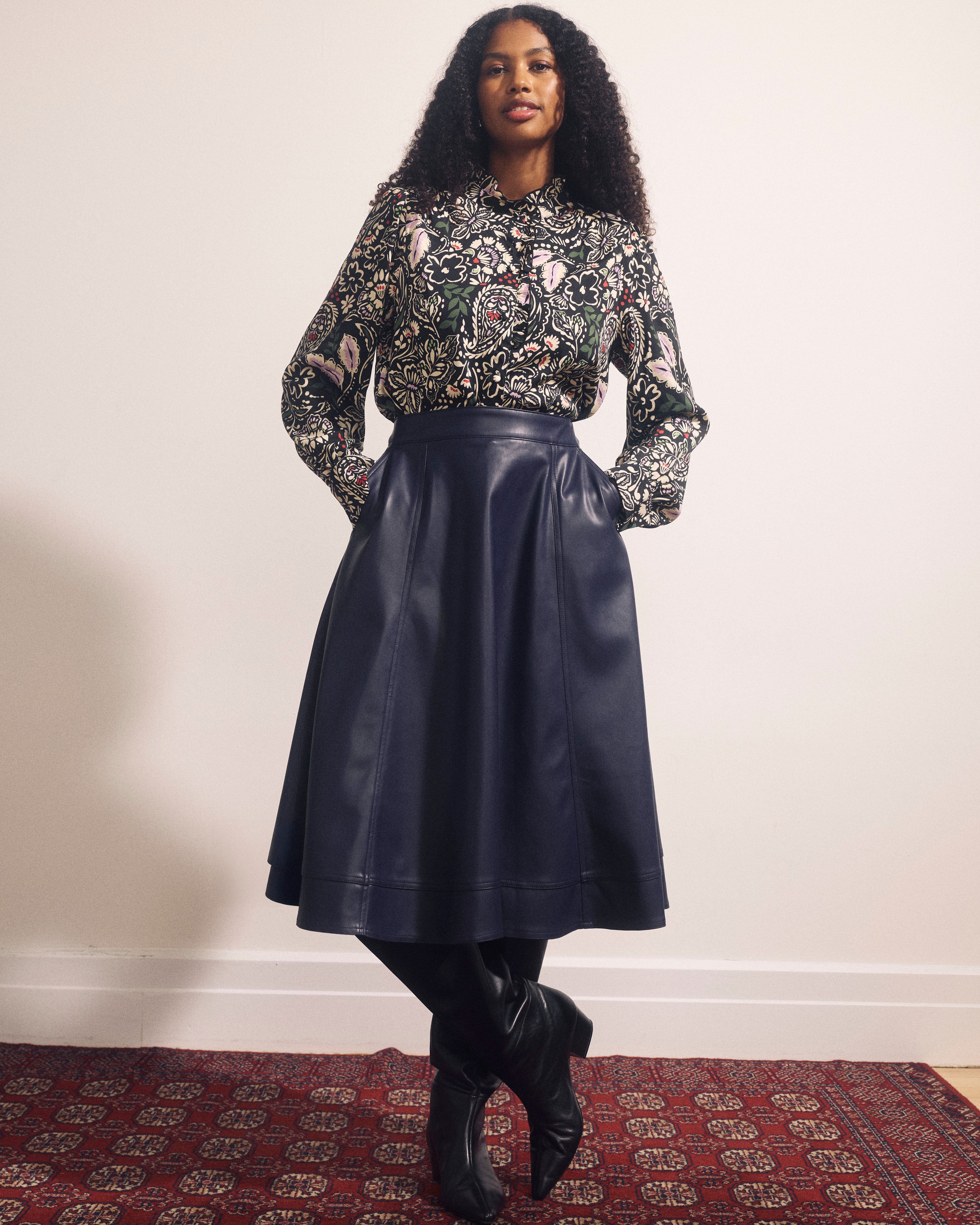 Endora Stretch Cupro Blouse - Black Forest Print