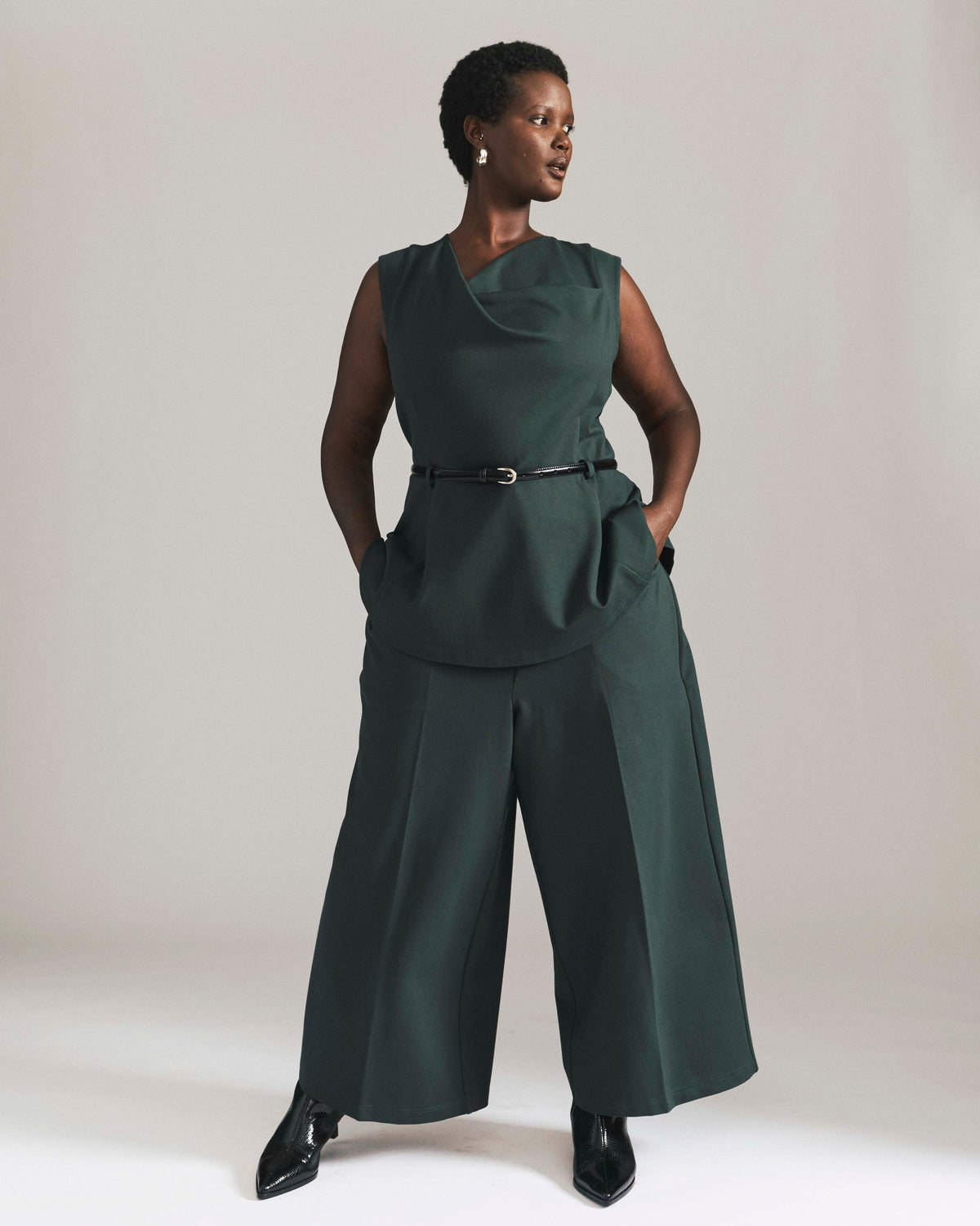 Cropped Wide Leg Ponte Pants - Green Gemstone
