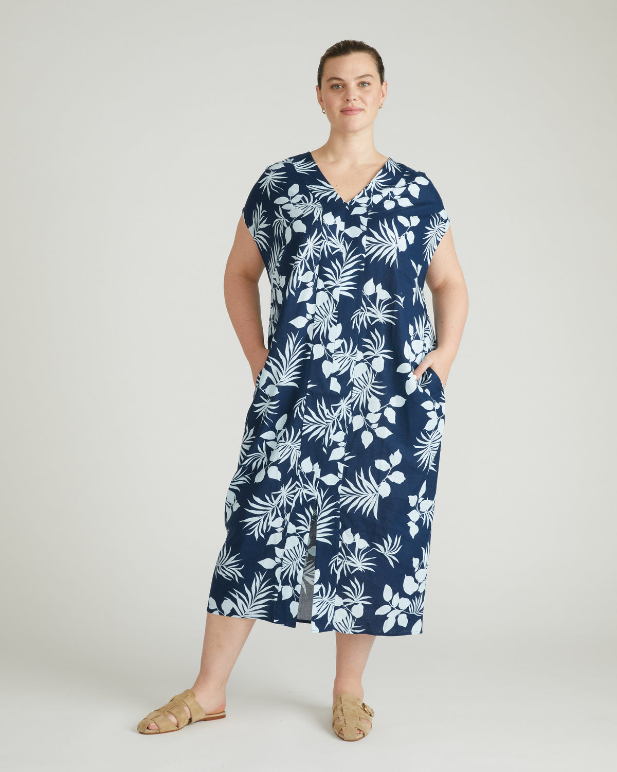 Cabana Linen Blend Kaftan - Palm Print in Light Blue