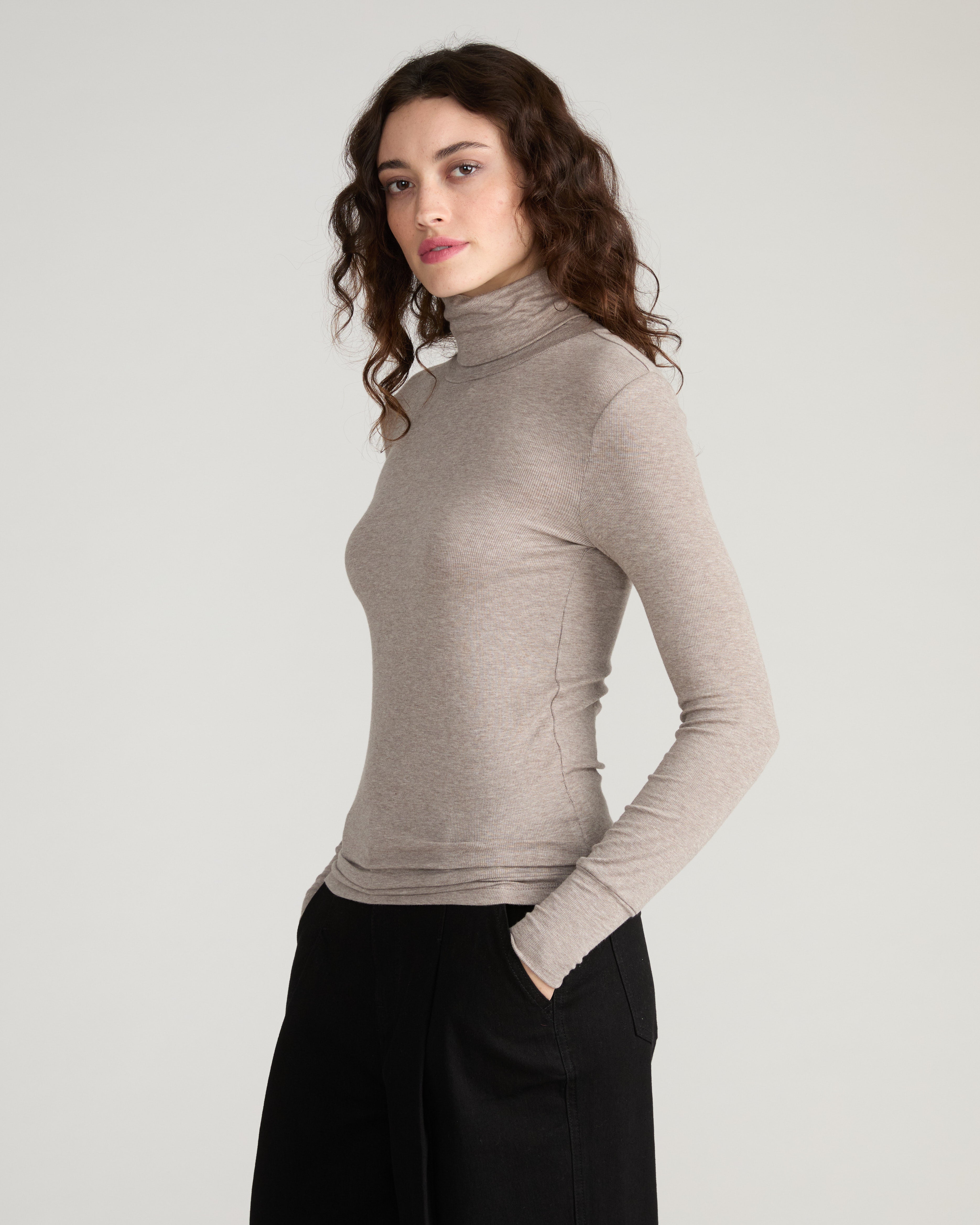 Cloud Rib Turtleneck - Almond Dust