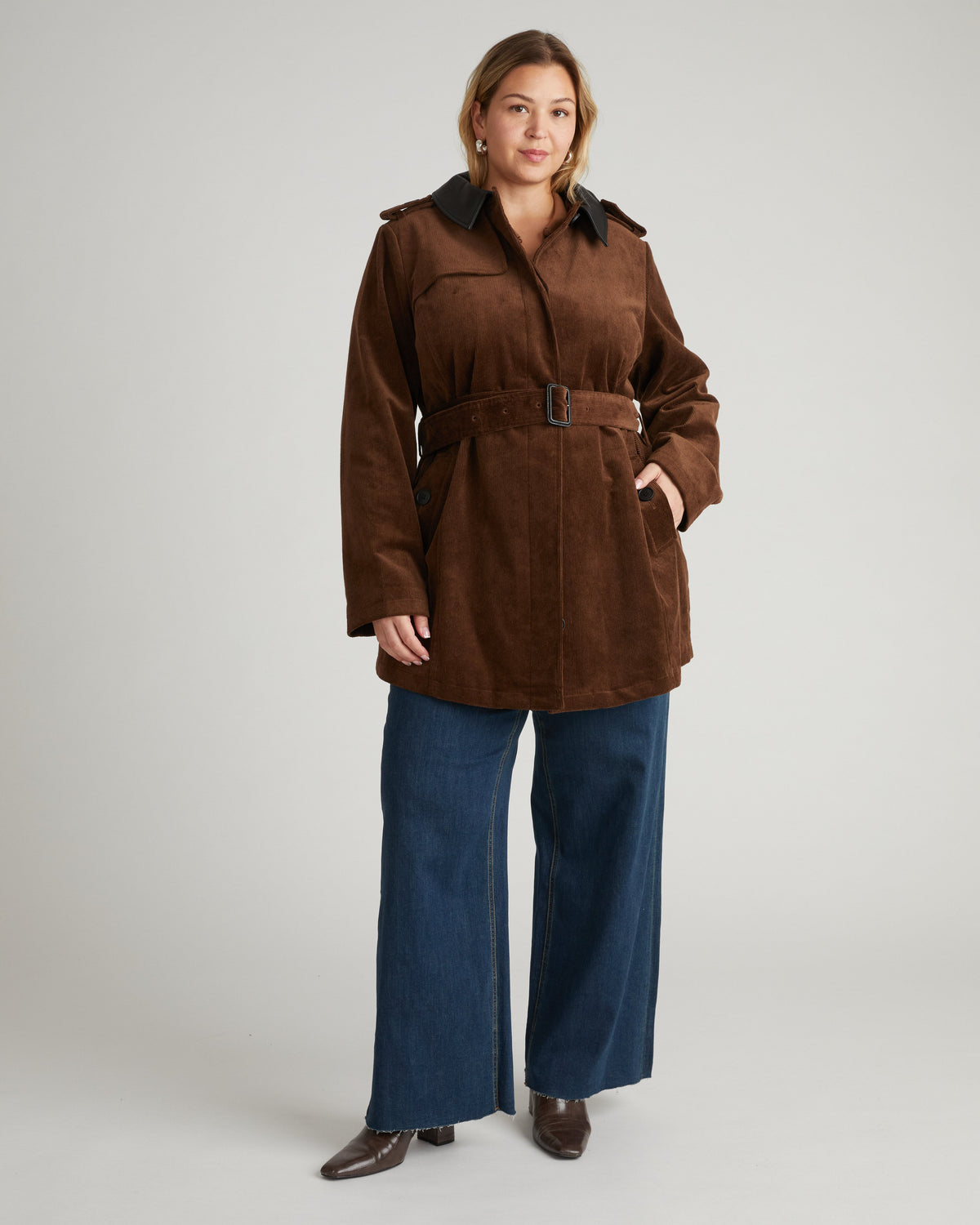 Cortland Stretch Corduroy Trench Coat - Coffee