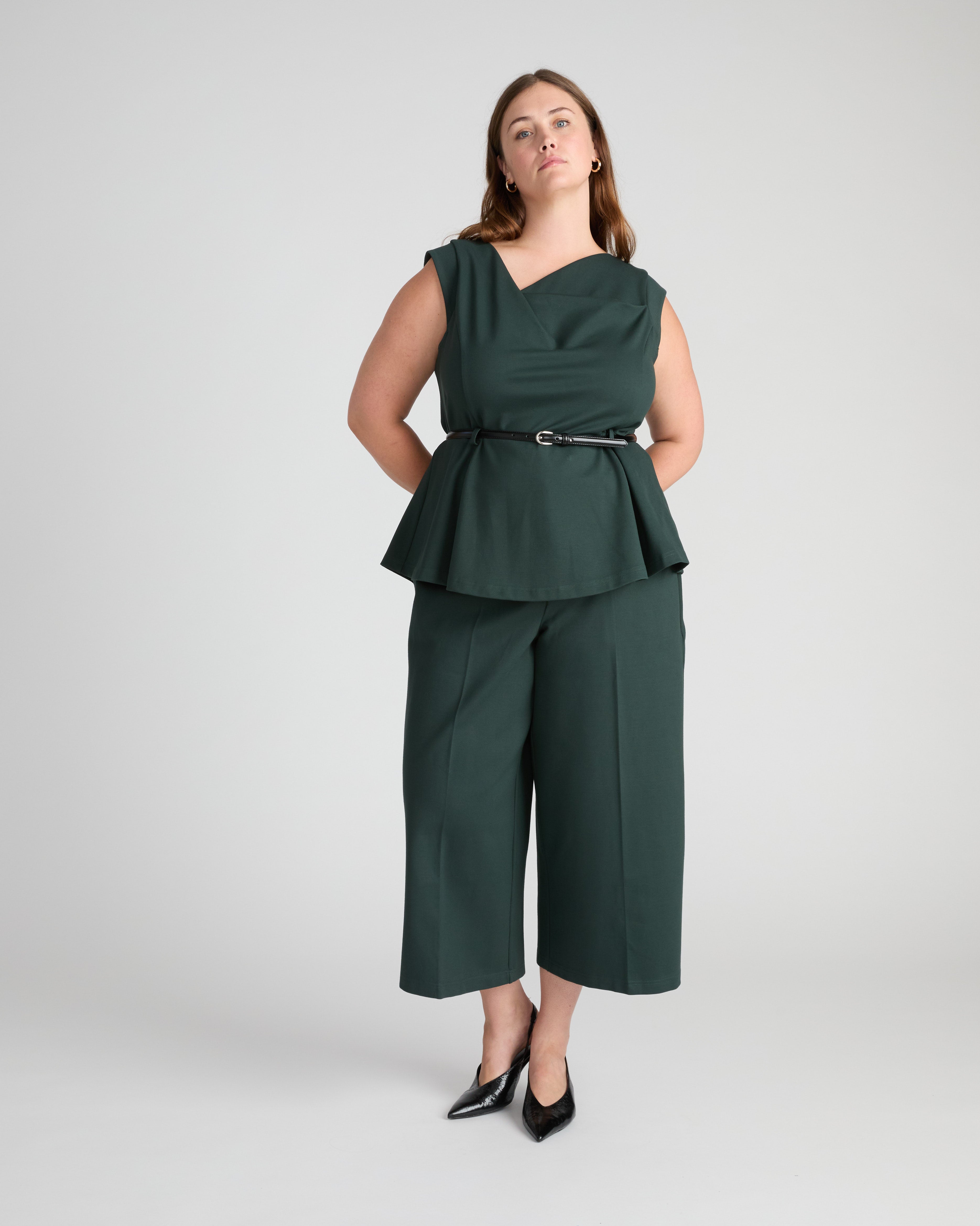 Cropped Wide Leg Ponte Pants - Green Gemstone