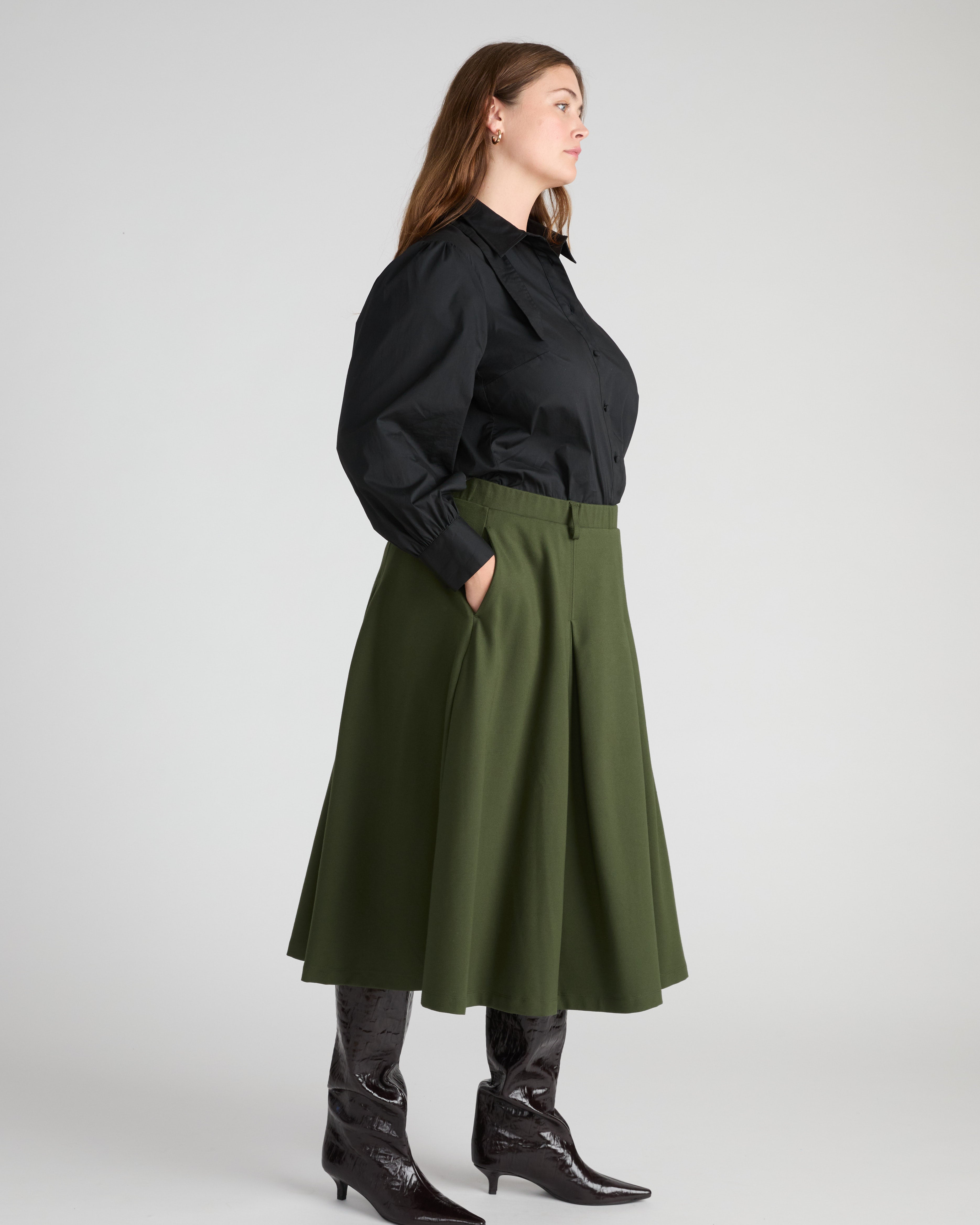Aleya Pleated Ponte Skirt - Kombu Green