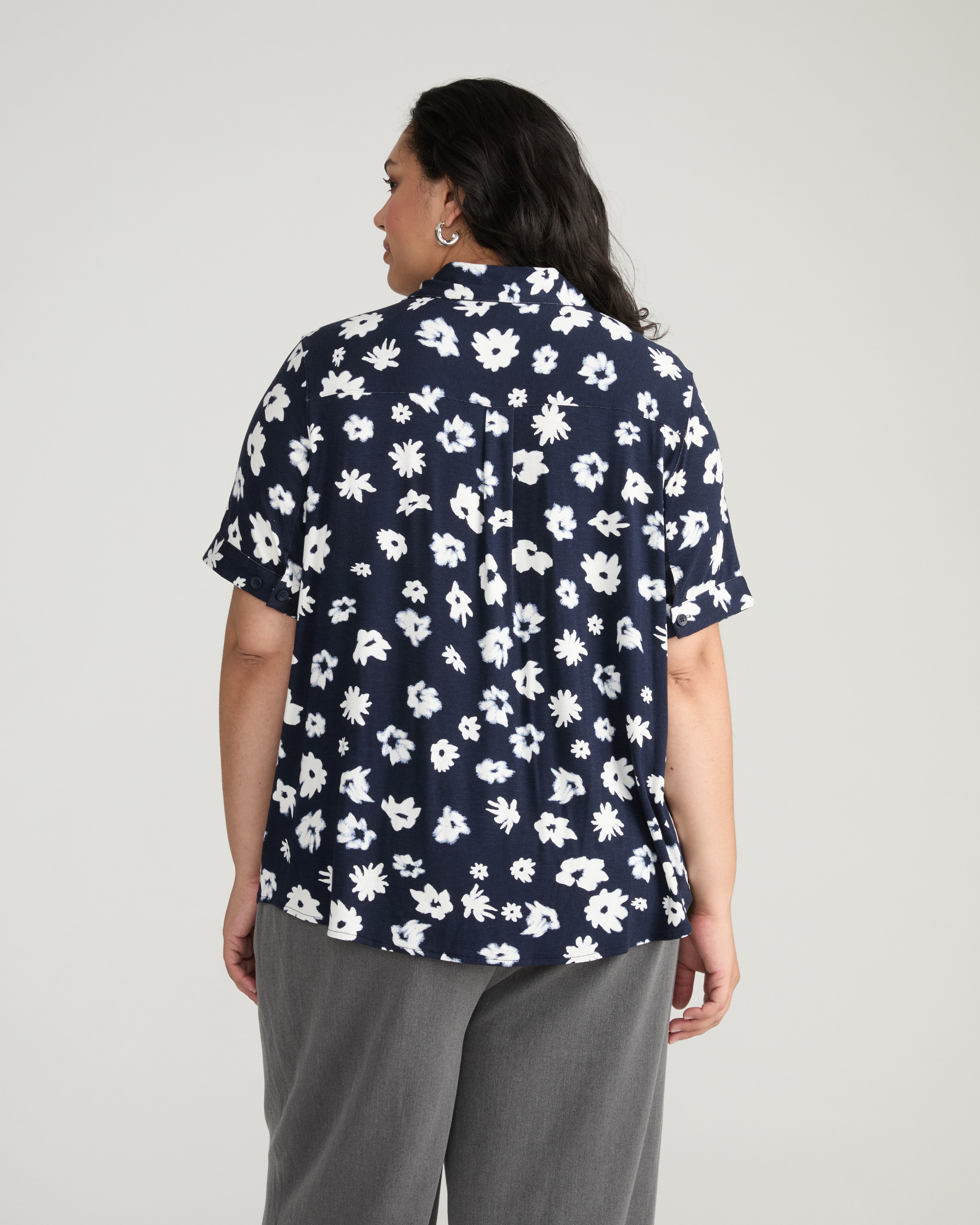 Chelsea Liquid Jersey Short Sleeve Shirt - Mystic Blossom